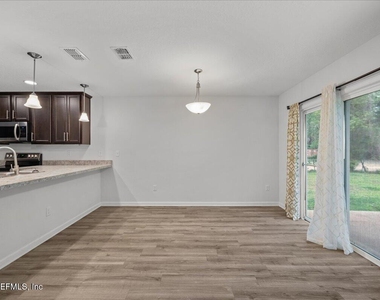 13949 Gossett Street - Photo Thumbnail 4