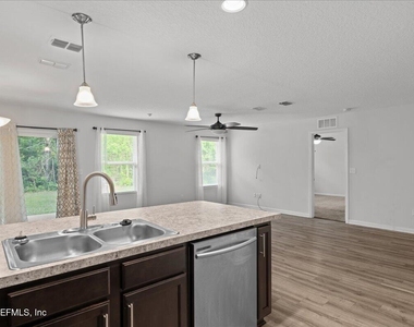 13949 Gossett Street - Photo Thumbnail 8