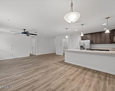 13949 Gossett Street - Photo Thumbnail 5