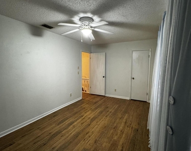 12 Glen Arbor - Photo Thumbnail 8