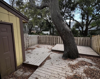 12 Glen Arbor - Photo Thumbnail 13