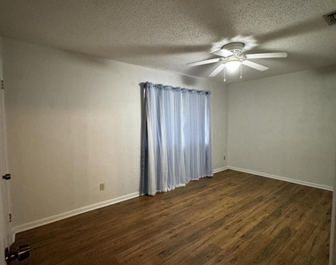 12 Glen Arbor - Photo Thumbnail 7