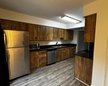 12 Glen Arbor - Photo Thumbnail 2