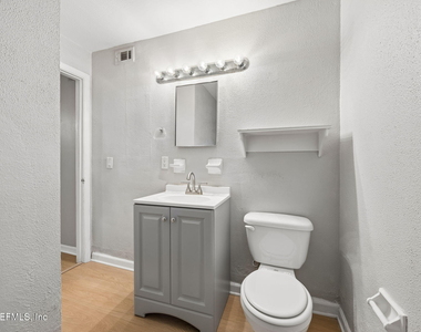 2775 Herschel Street - Photo Thumbnail 10