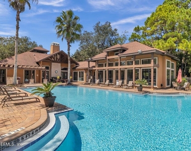 100 Fairway Park Boulevard - Photo Thumbnail 24