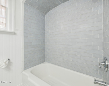 1109 Cherry Street - Photo Thumbnail 19