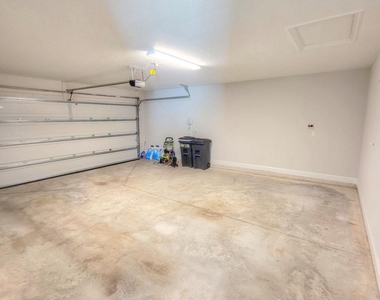 45 Vicksburg Drive - Photo Thumbnail 17