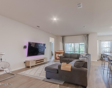 5542 Ortega Bluff Lane - Photo Thumbnail 15