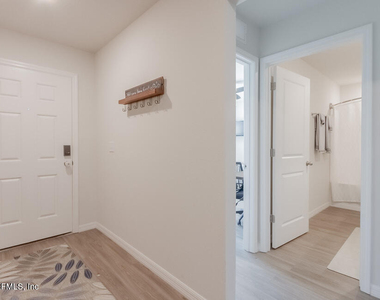5542 Ortega Bluff Lane - Photo Thumbnail 40