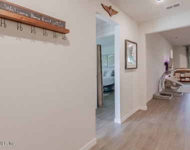 5542 Ortega Bluff Lane - Photo Thumbnail 41
