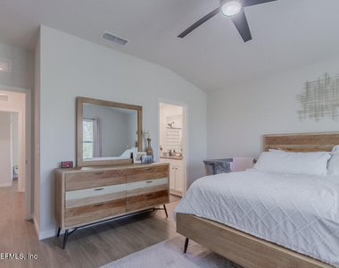 5542 Ortega Bluff Lane - Photo Thumbnail 31