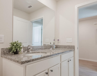 5542 Ortega Bluff Lane - Photo Thumbnail 39