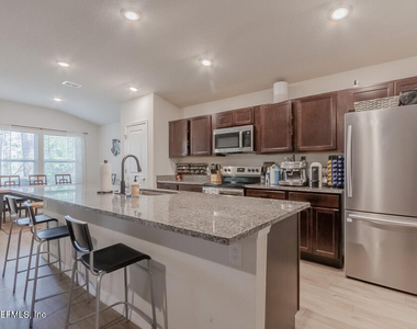 5542 Ortega Bluff Lane - Photo Thumbnail 10