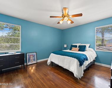 4339 Genoa Avenue - Photo Thumbnail 22