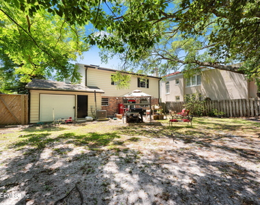 4339 Genoa Avenue - Photo Thumbnail 24