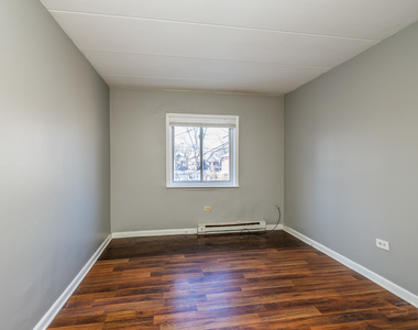 6416 S Saint Lawrence Avenue - Photo Thumbnail 10