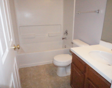 3740 Pope Court - Photo Thumbnail 16