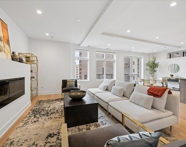 434 W Melrose Street - Photo Thumbnail 8