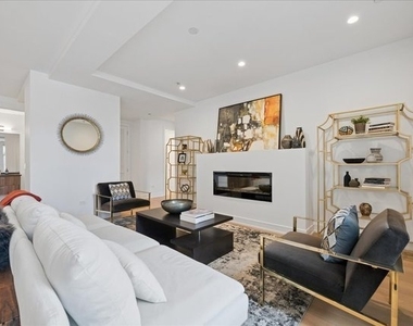 434 W Melrose Street - Photo Thumbnail 7