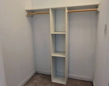 4764 N Virginia Avenue - Photo Thumbnail 5