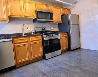 4764 N Virginia Avenue - Photo Thumbnail 1