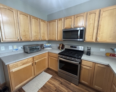 1523 Grand Drive - Photo Thumbnail 6