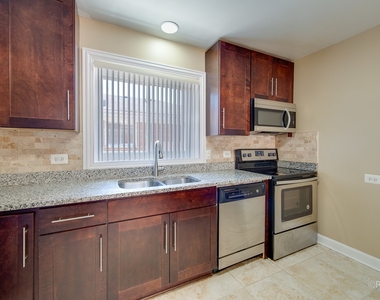 32 N Main Street - Photo Thumbnail 5