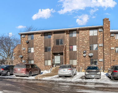 7731 Woodward Avenue - Photo Thumbnail 16