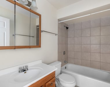 7731 Woodward Avenue - Photo Thumbnail 12