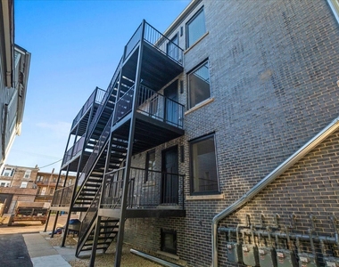 2023 N Drake Avenue - Photo Thumbnail 19