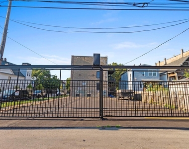 2023 N Drake Avenue - Photo Thumbnail 23