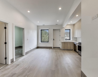 2023 N Drake Avenue - Photo Thumbnail 9