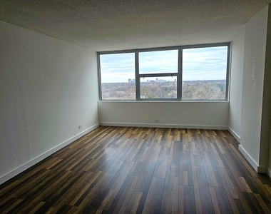 7234 W North Avenue - Photo Thumbnail 2