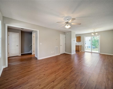 23 Westside Sw - Photo Thumbnail 2