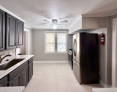 609 1st Street - Photo Thumbnail 8