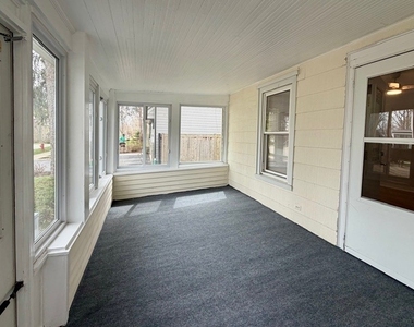 609 1st Street - Photo Thumbnail 2