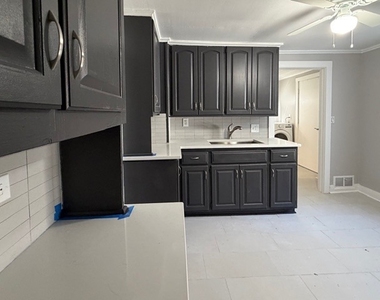 609 1st Street - Photo Thumbnail 9