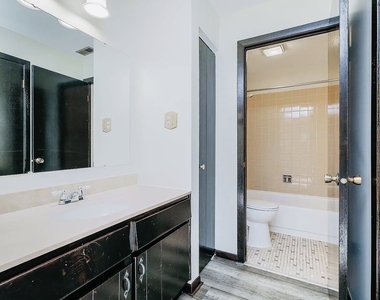 865 Sheldon Court - Photo Thumbnail 6