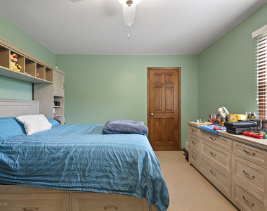 560 Rapidan Court - Photo Thumbnail 6