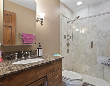560 Rapidan Court - Photo Thumbnail 9