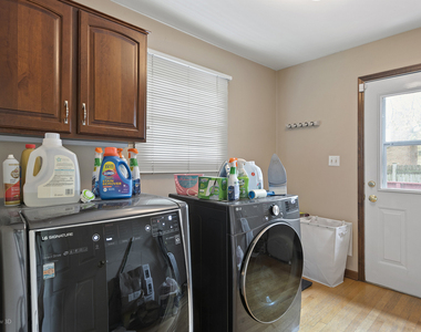 560 Rapidan Court - Photo Thumbnail 14