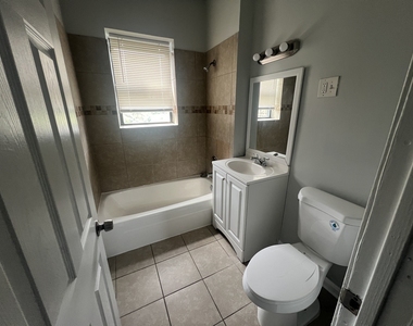 73 E 69th Street - Photo Thumbnail 6