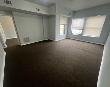 71 E 69th Street - Photo Thumbnail 1