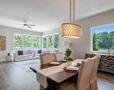 1227 Chelsea Circle - Photo Thumbnail 7