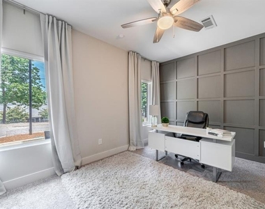 1227 Chelsea Circle - Photo Thumbnail 15