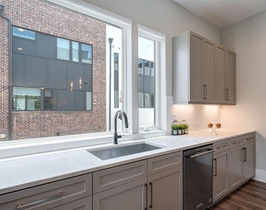 1227 Chelsea Circle - Photo Thumbnail 24