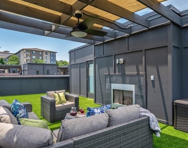 1227 Chelsea Circle - Photo Thumbnail 39