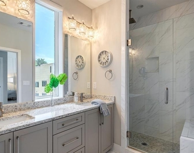 1227 Chelsea Circle - Photo Thumbnail 17