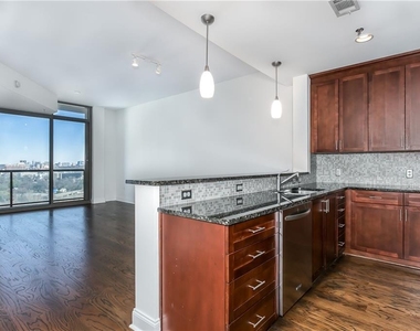270 17th Street Nw - Photo Thumbnail 1
