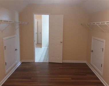 2532 Lois Court - Photo Thumbnail 31